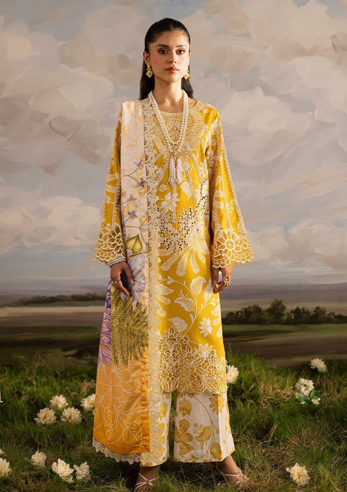 Mahnur Lawn 3pc Unstitched Embroidered with Chiffon Dupatta PND102