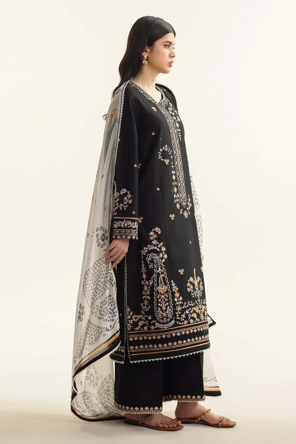 Zara Shahjahan 3PC Lawn Embroidered Shirt with Printed Dupatta – ZC490
