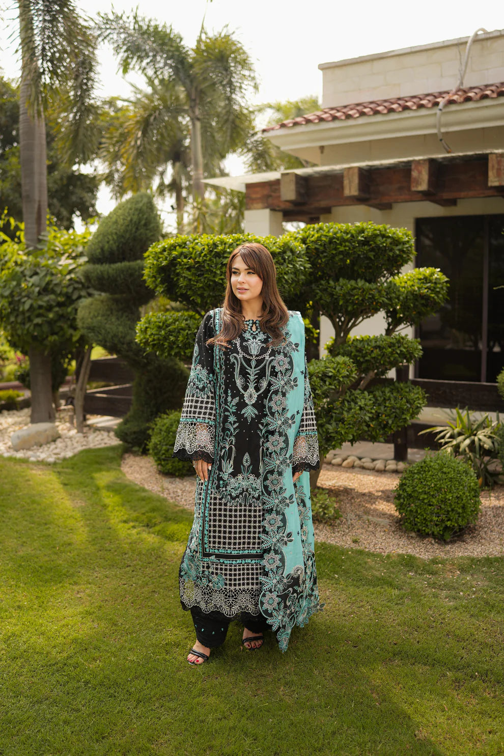 Aneela's 3 piece embroidered suit FS700