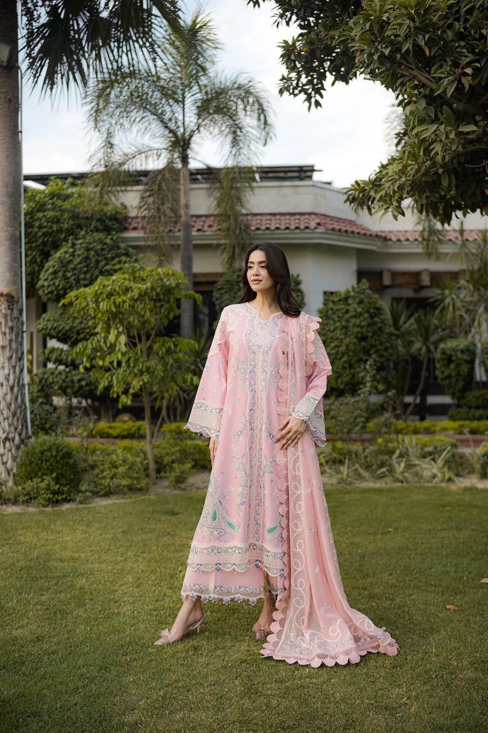 Aneela's 3 piece embroidered suit FS685