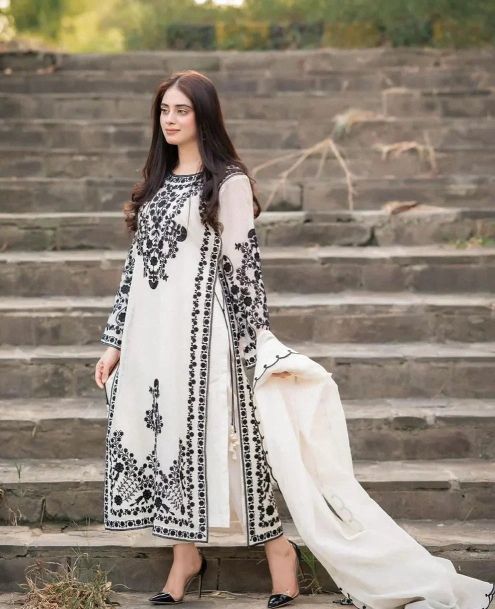 Jazmin Lawn 3PC Embroidered Shirt with Chiffon Embroidered Dupatta – ZC1031
