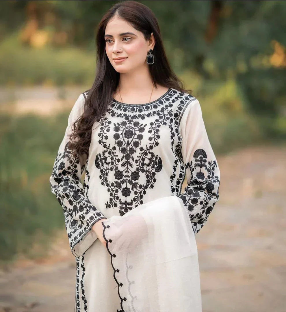 Jazmin Dhanak 3PC Embroidered Suit with Crinkle Chiffon Embroidered Dupatta– ZC105