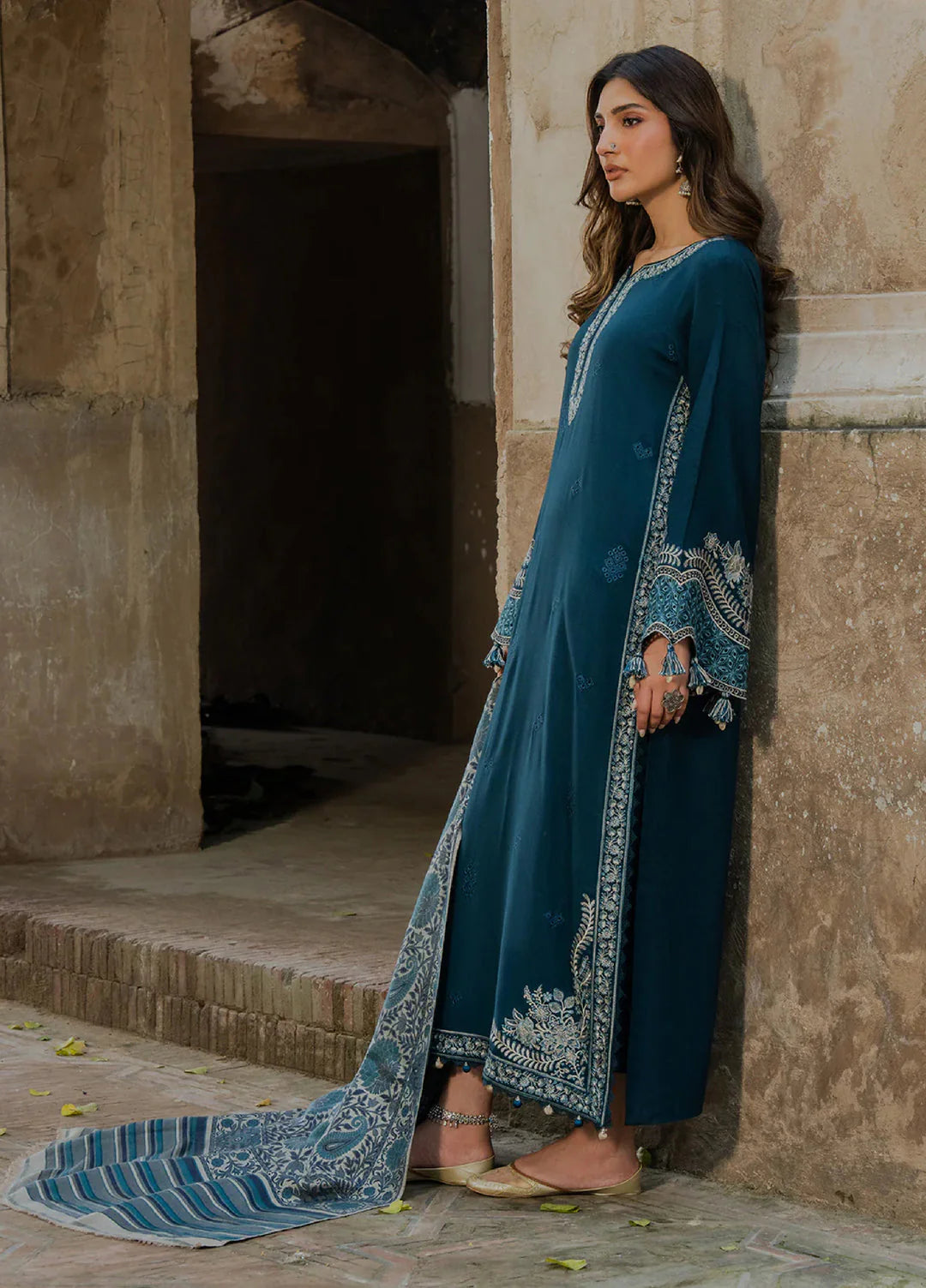 Lawn-3PC Embroidered Shirt with Digital Printed Jacquard Dupatta-SS5055