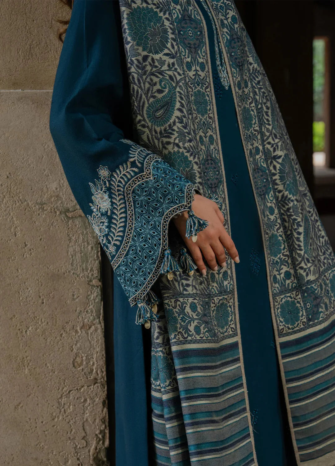 Lawn-3PC Embroidered Shirt with Digital Printed Jacquard Dupatta-SS5055
