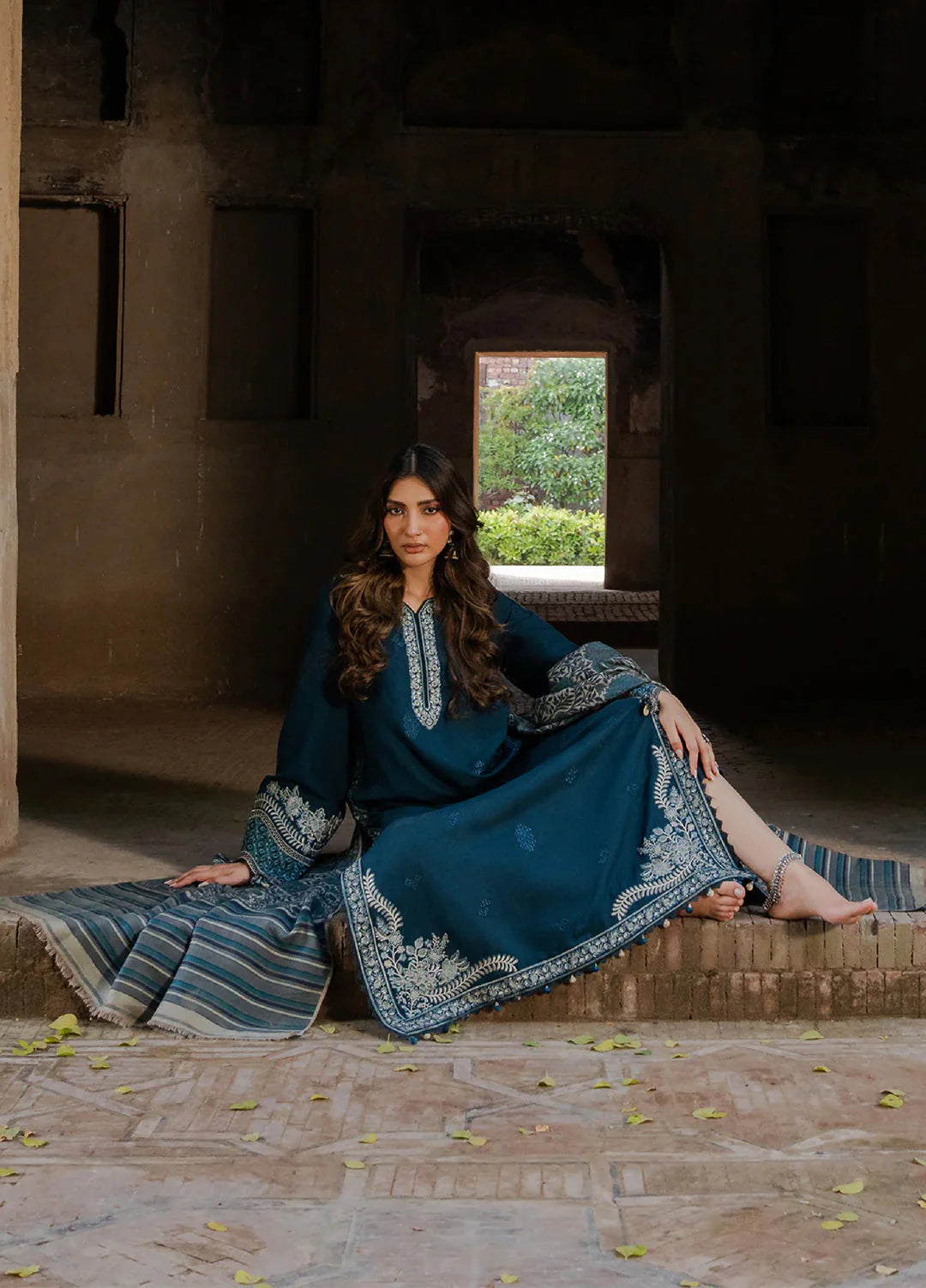 Lawn-3PC Embroidered Shirt with Digital Printed Jacquard Dupatta-SS5055