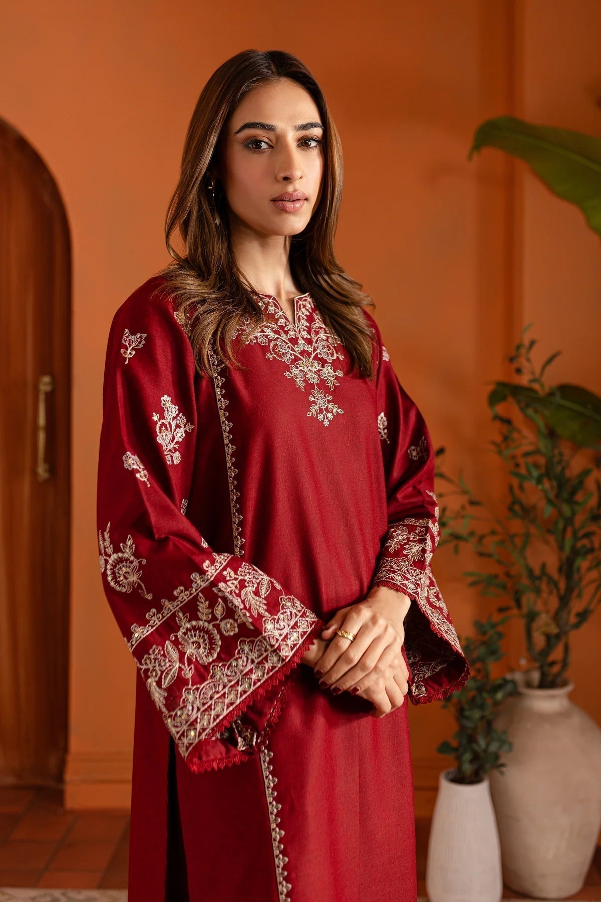 Dhanak 2PC Embroidered Ensemble – ZC6003