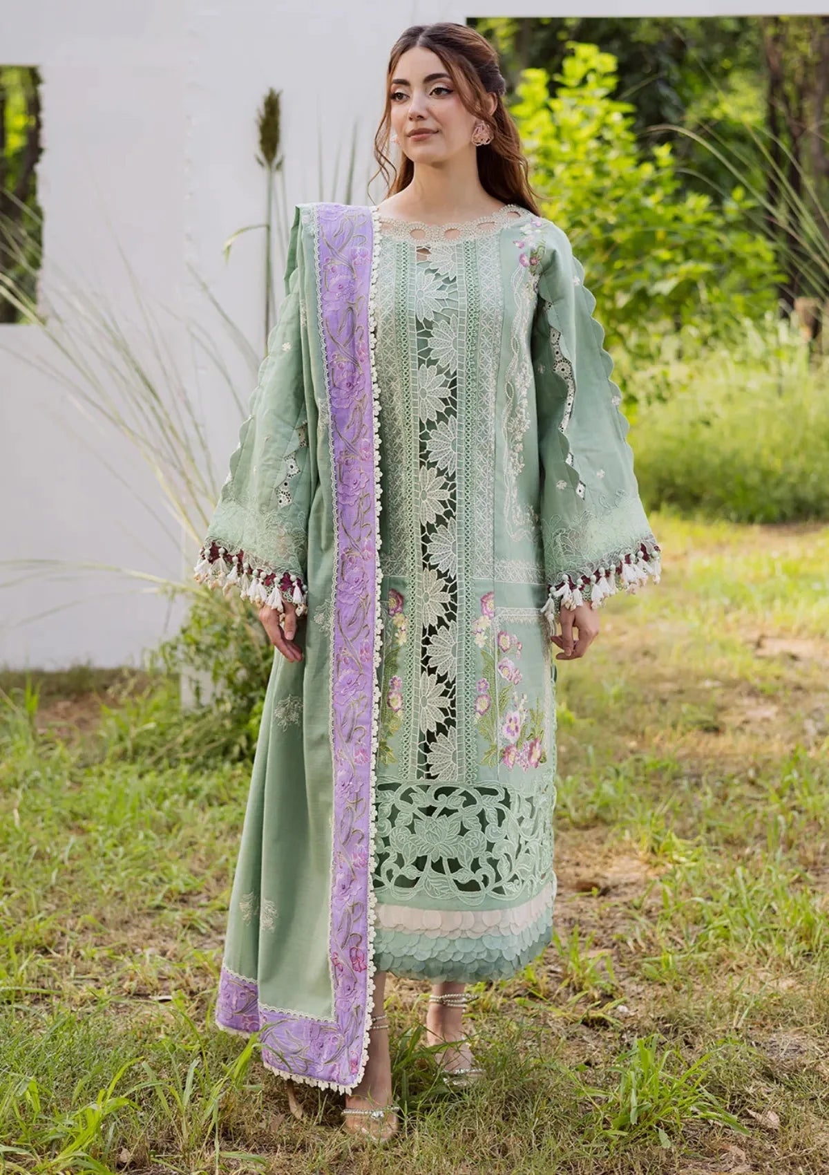 Lawn-3PC Embroidered With Khadi Net Embroidered Dupatta-ss5288