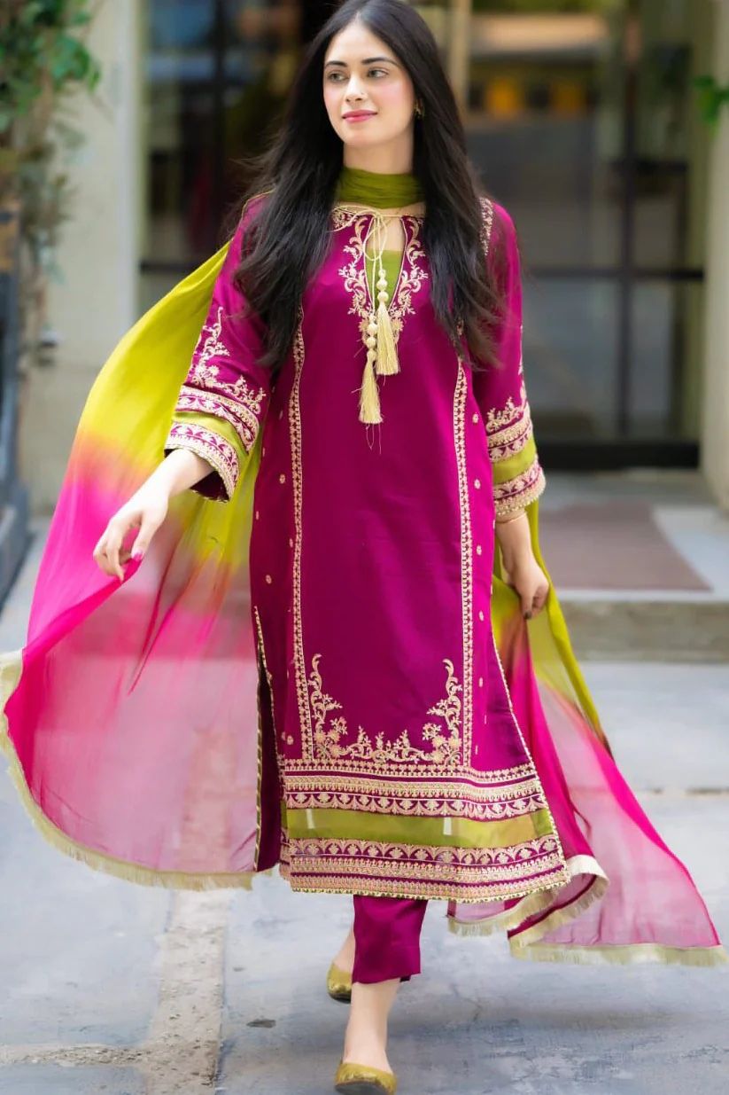 Omal By Komal Luxe Linen 3PC Embroidered Dress with Chiffon Dye N Dye Dupatta – ZC1311