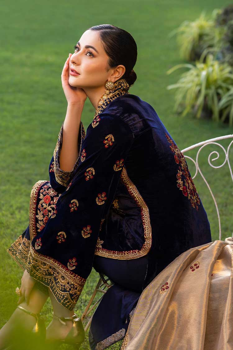 Velvet-3pc Embroidered with Masoori Embroidered Dupatta-954