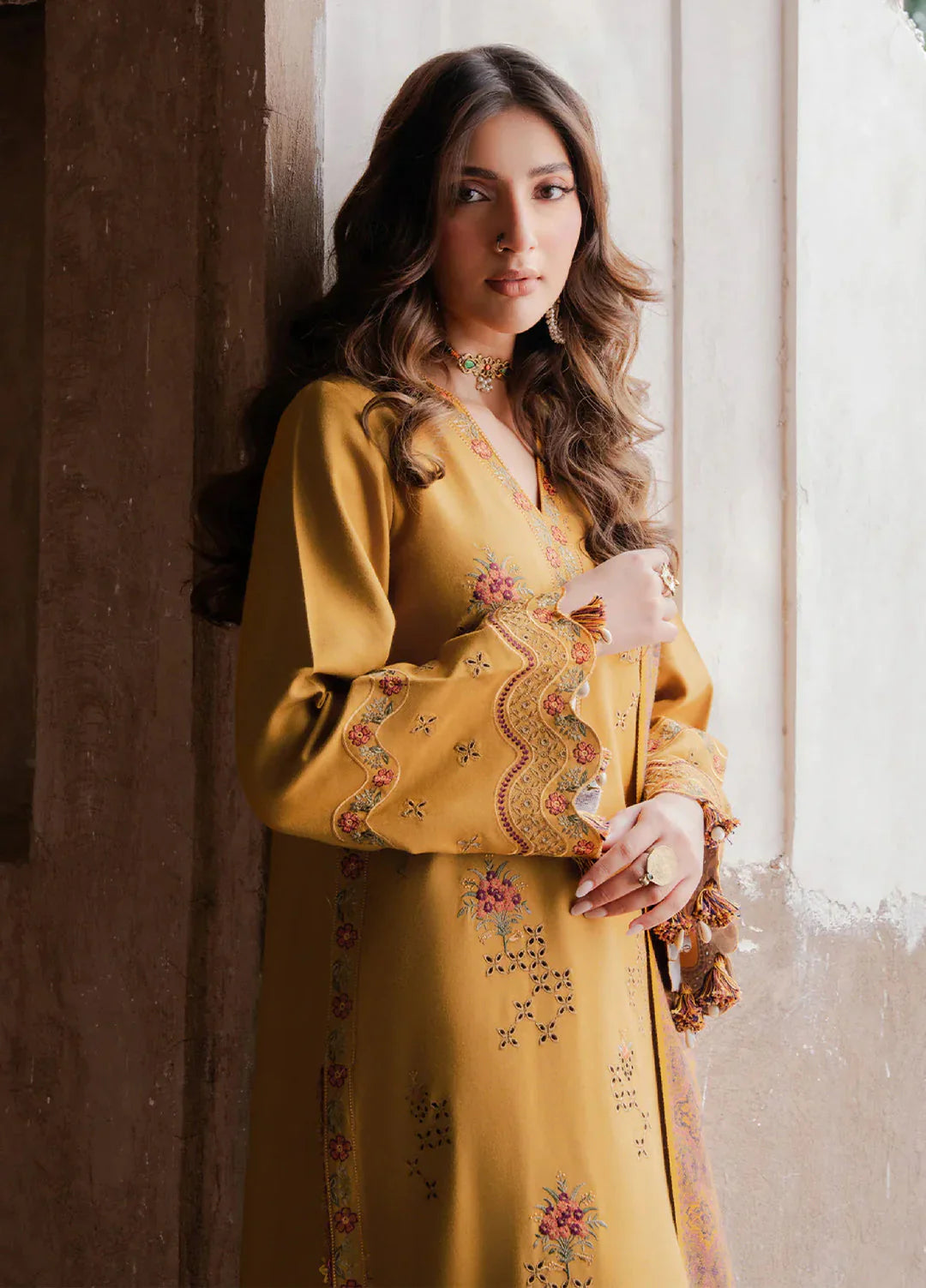 Lawn-3PC Chikankari Embroidered With Digital Printed Jacquard Dupatta-SS5044