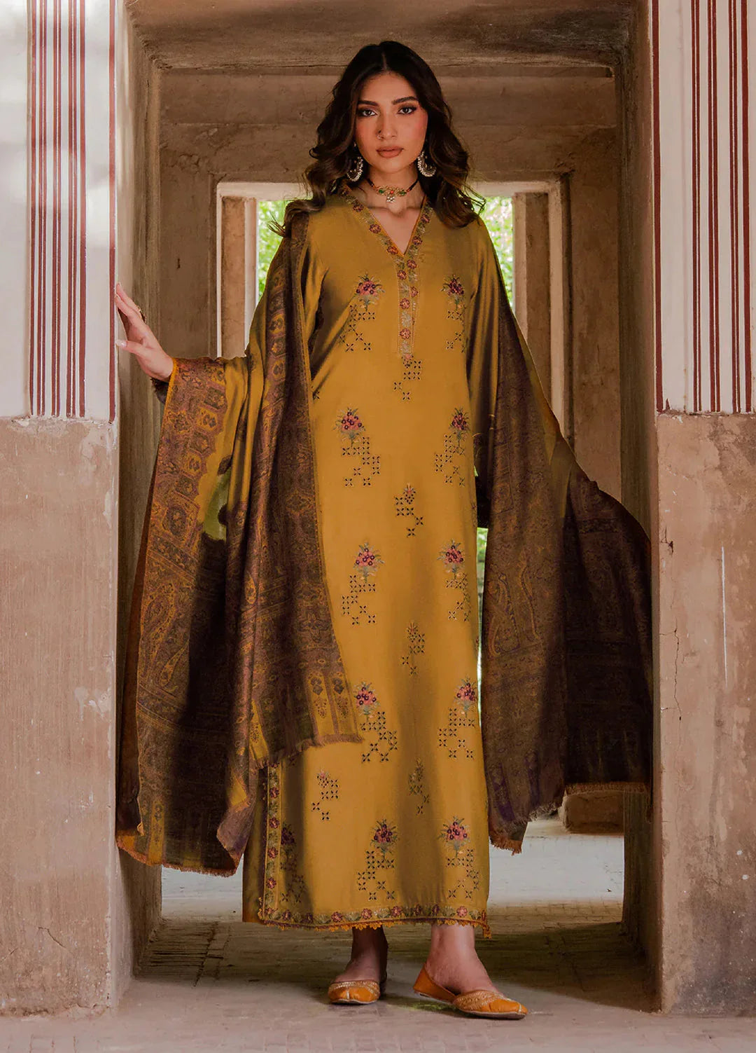 Lawn-3PC Chikankari Embroidered With Digital Printed Jacquard Dupatta-SS5044