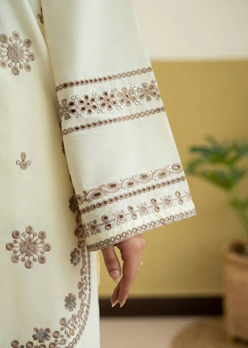 Lawn-2PC Embroidered Suit-SS5333