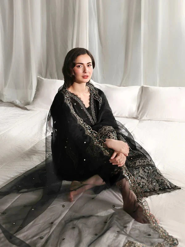 Lawn-3PC Sequence Embroidered With Organza Embroidered Dupatta-SS5299